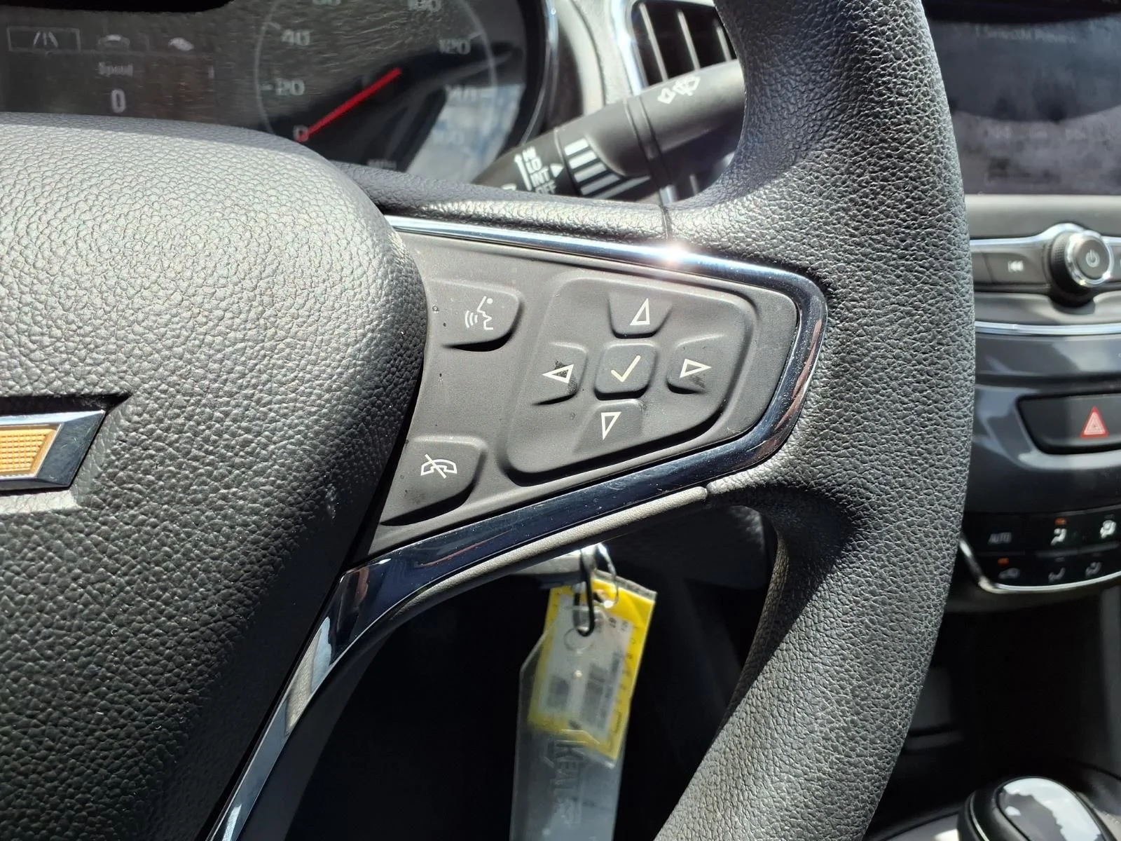 Used 2019 Silver Chevrolet LT image 21