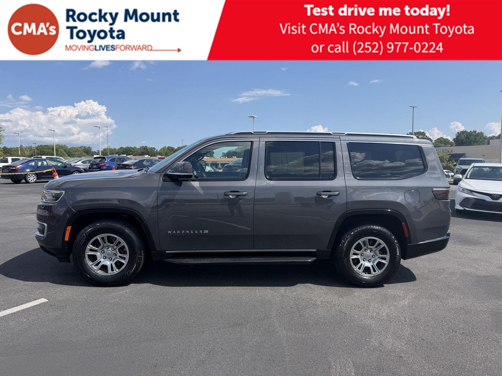 Used 2022 Baltic Gray Metallic Clearcoat Jeep Series I image 8
