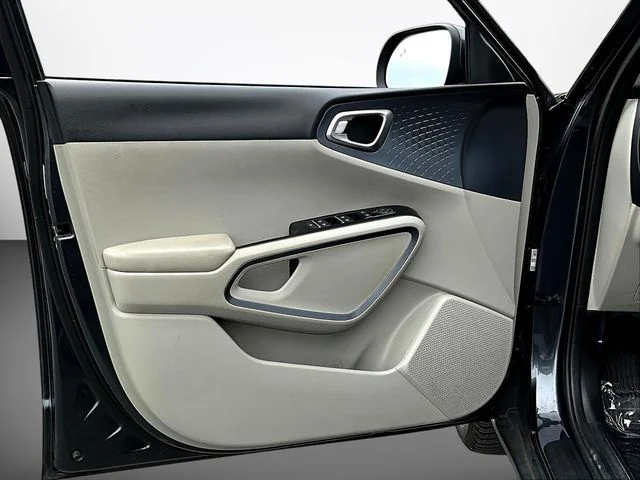 Certified Used 2023 Gray Kia EX image 22