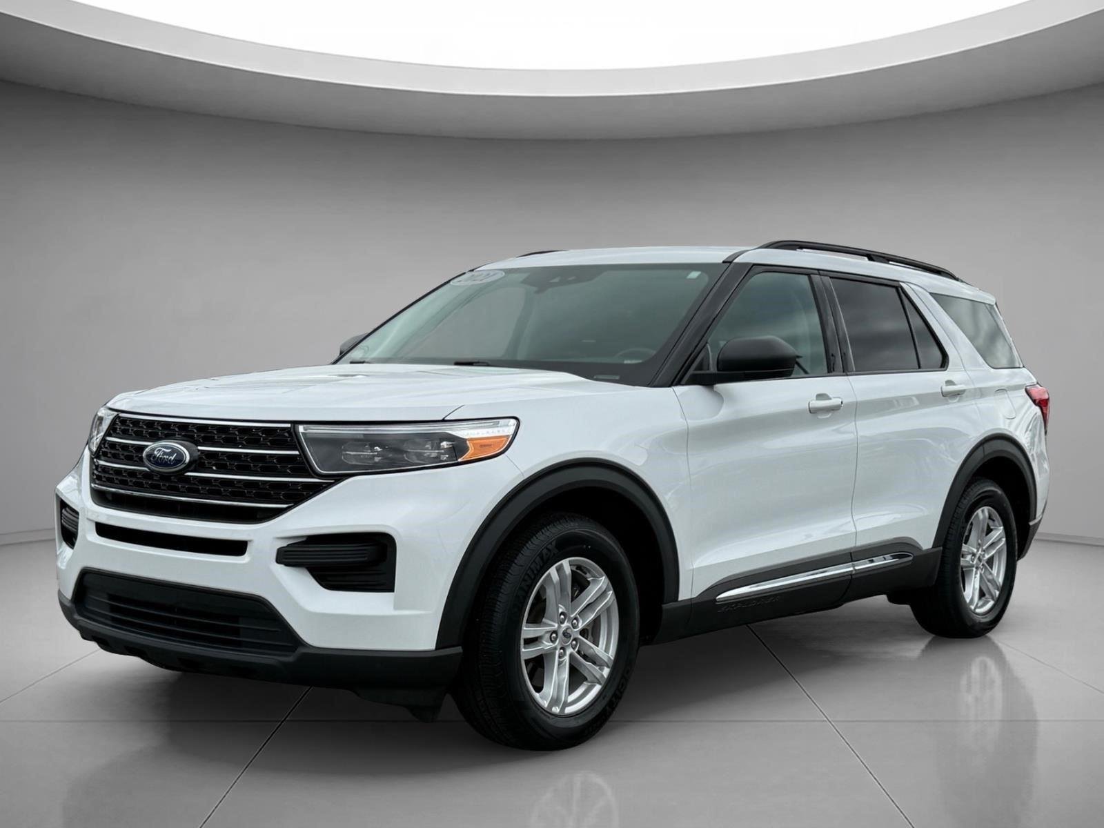 2021 Ford Explorer XLT RWD's photo