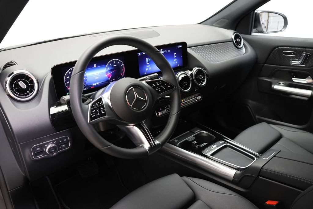 Certified Used 2026 Night Black Mercedes-Benz GLA 250 image 37
