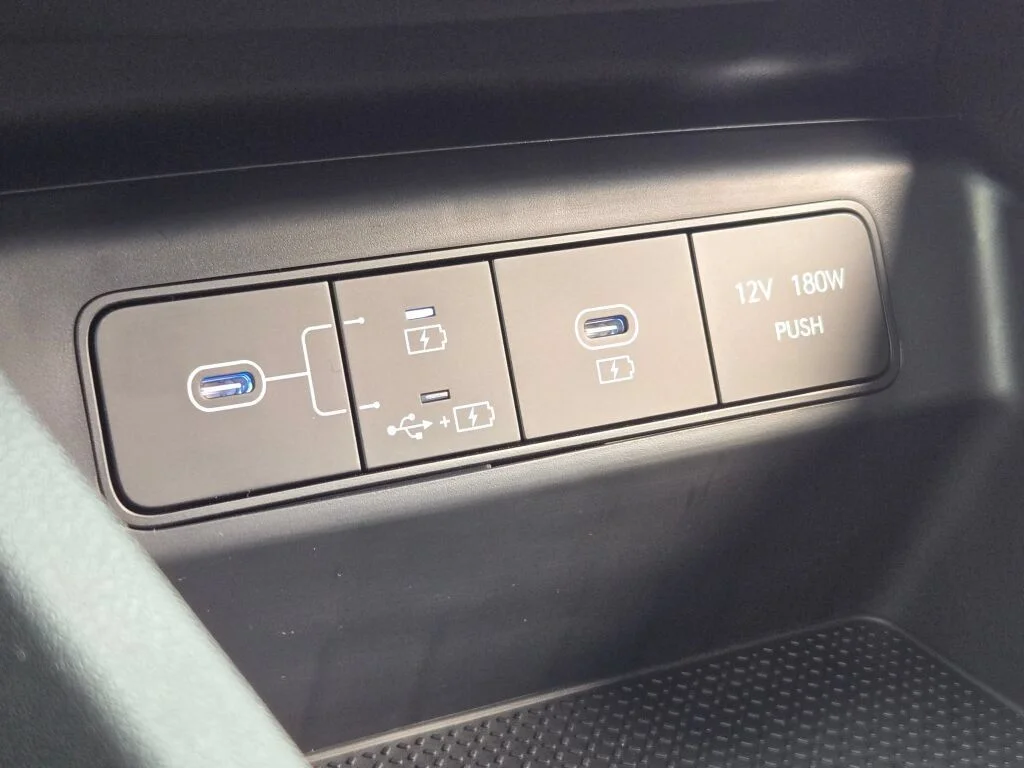 Used 2026 Black Hyundai SEL image 24