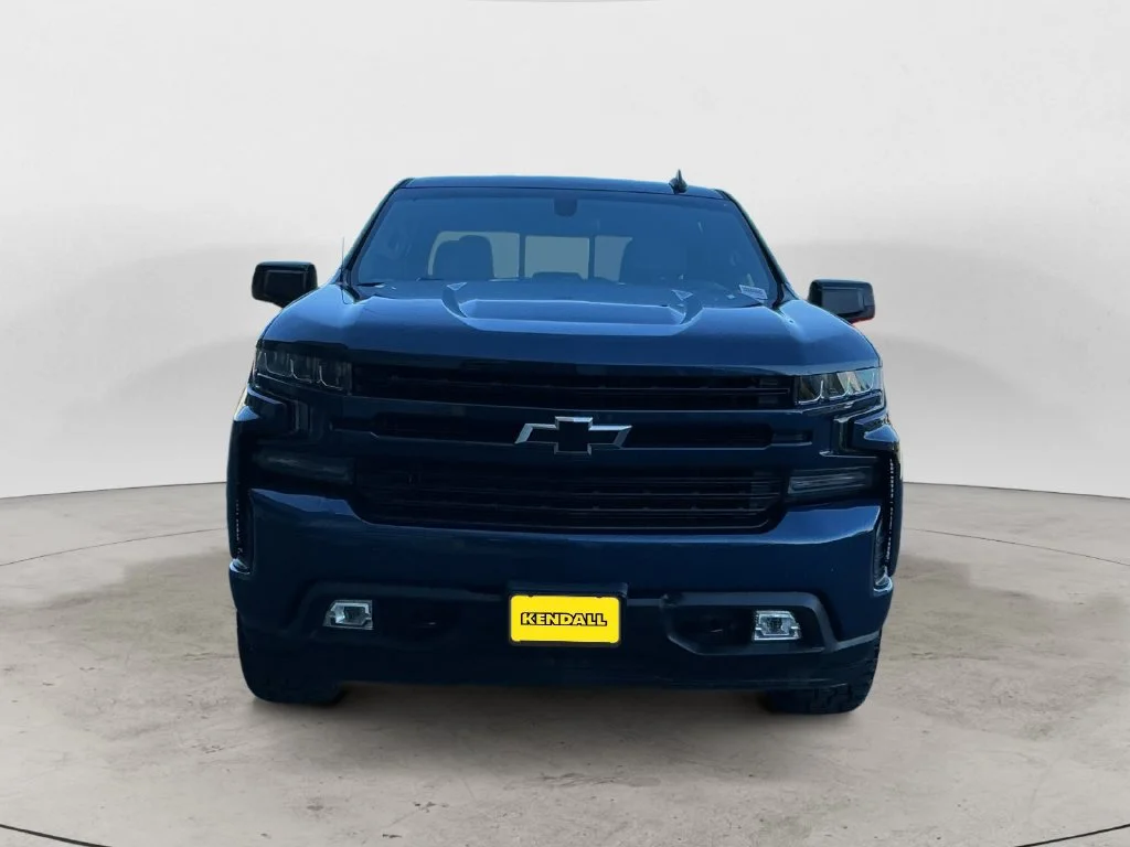 Used 2020 NORTHSKY BLUE METALLIC Chevrolet RST image 3