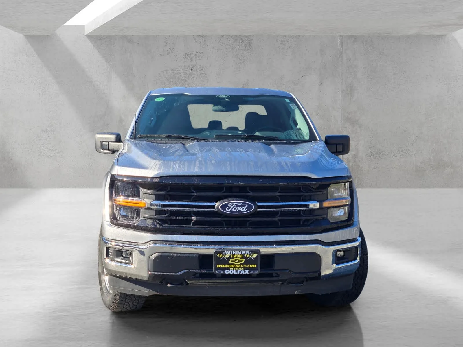 Used 2025  Ford XLT image 2