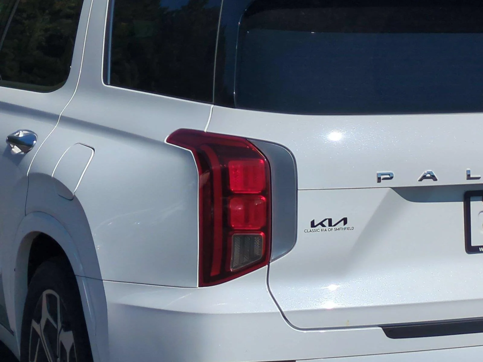 Used 2022 Hyper White Hyundai Calligraphy image 11