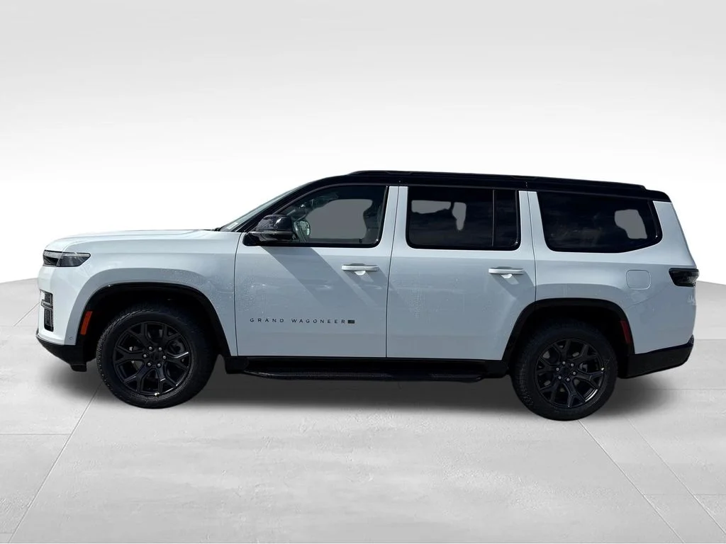 New 2026 Bright White Clearcoat Jeep Upland image 2
