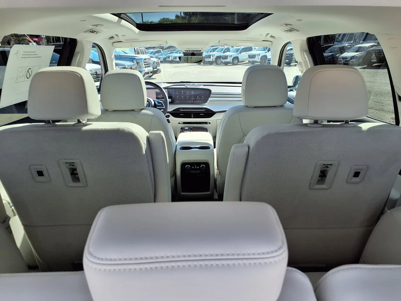 2027 Buick Enclave Avenir - Photo 23