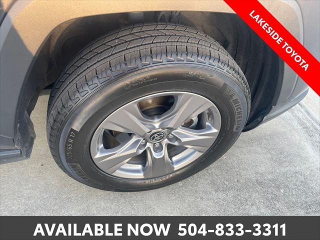 Certified Used 2025 MAGNETIC GRAY MET. Toyota  image 11