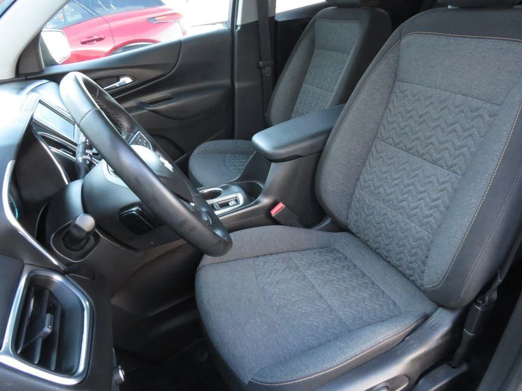 Used 2023 Blue Chevrolet LT image 19