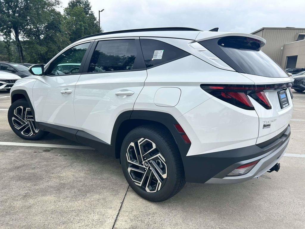 New 2026 White Hyundai SEL Plus FWD image 5