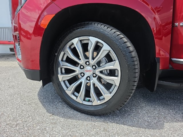 2022 GMC Yukon Denali - Photo 32