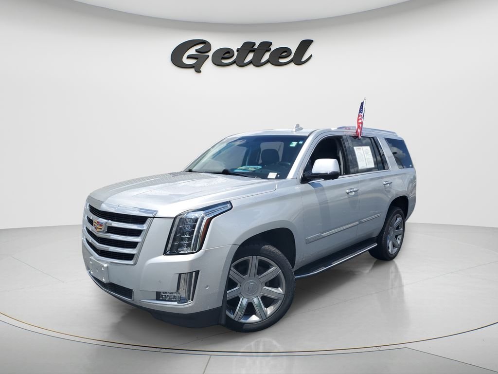 2019 Cadillac Escalade AWD Luxury's photo