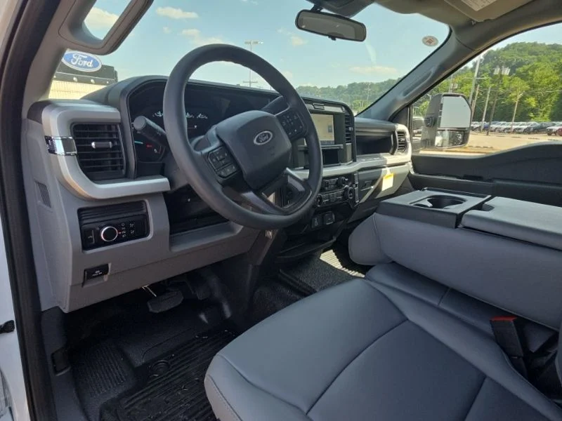 New 2026 White Ford XL image 27