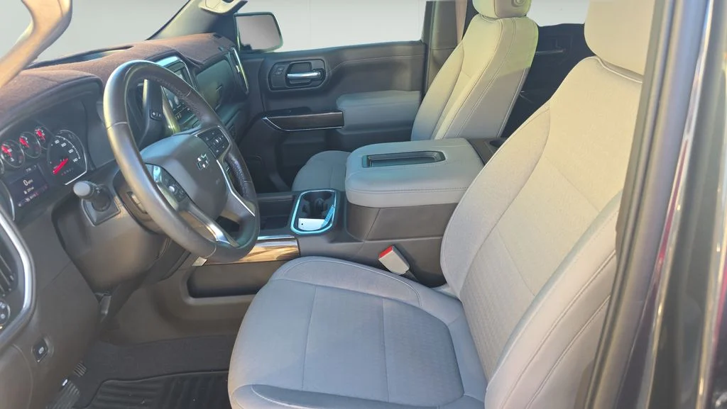 Used 2021 Gray Chevrolet RST image 15