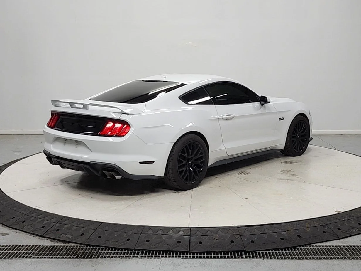 Used 2019 White Ford GT Premium image 7