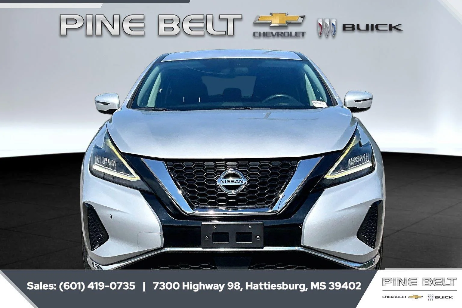 Used 2019 Brilliant Silver Metallic Nissan S image 3