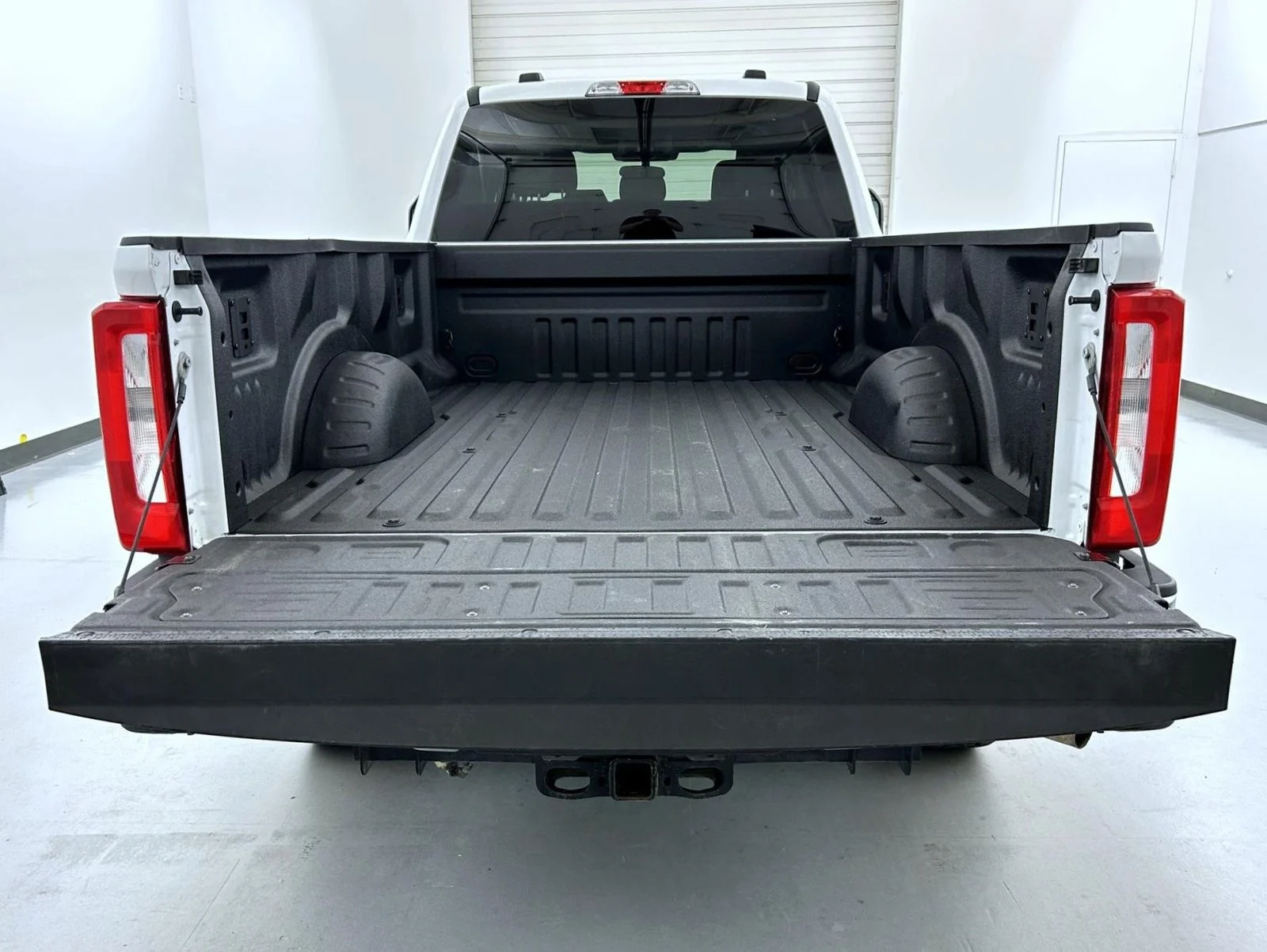 Used 2025 White Ford XLT image 22