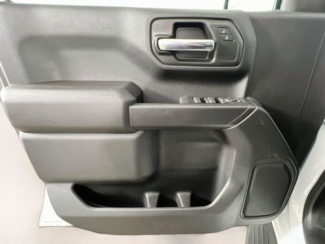 2025 Chevrolet Silverado 1500 Custom - Photo 30