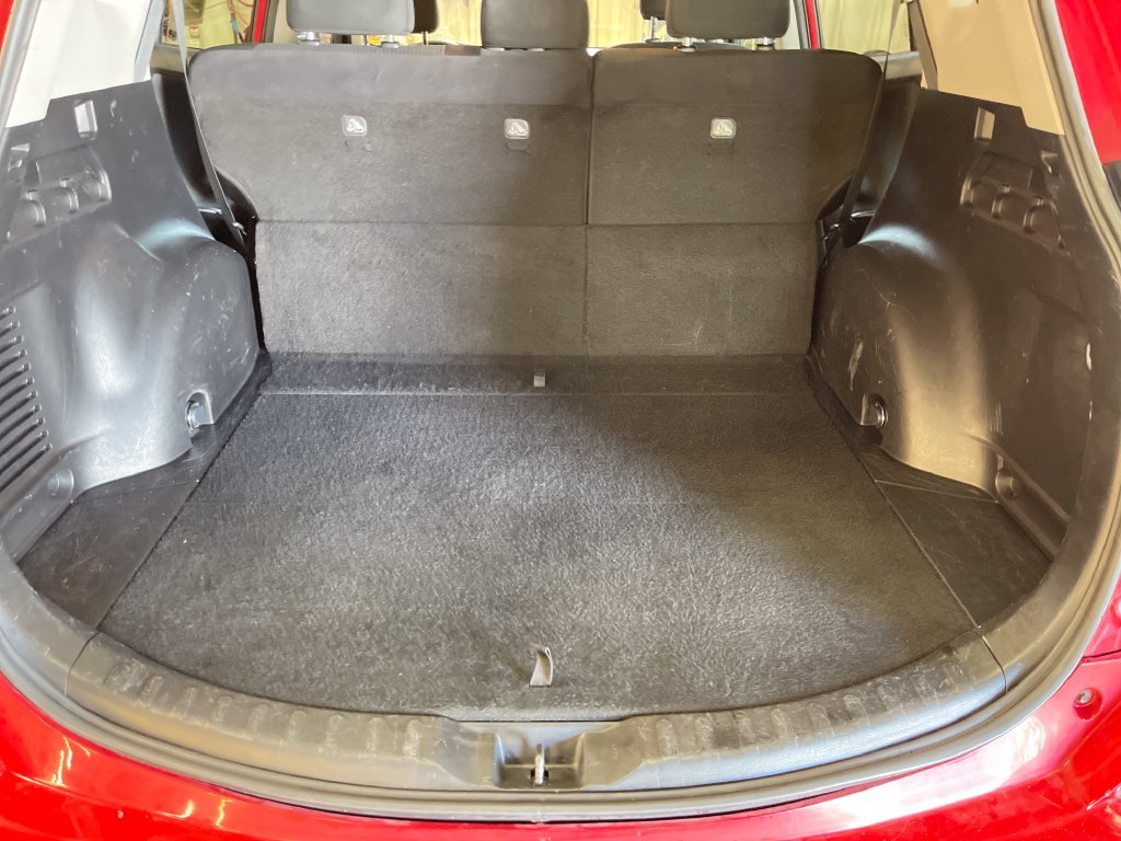 Used 2017 Red Toyota LE image 27