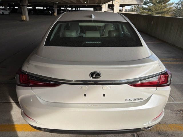 2025 Lexus ES 350