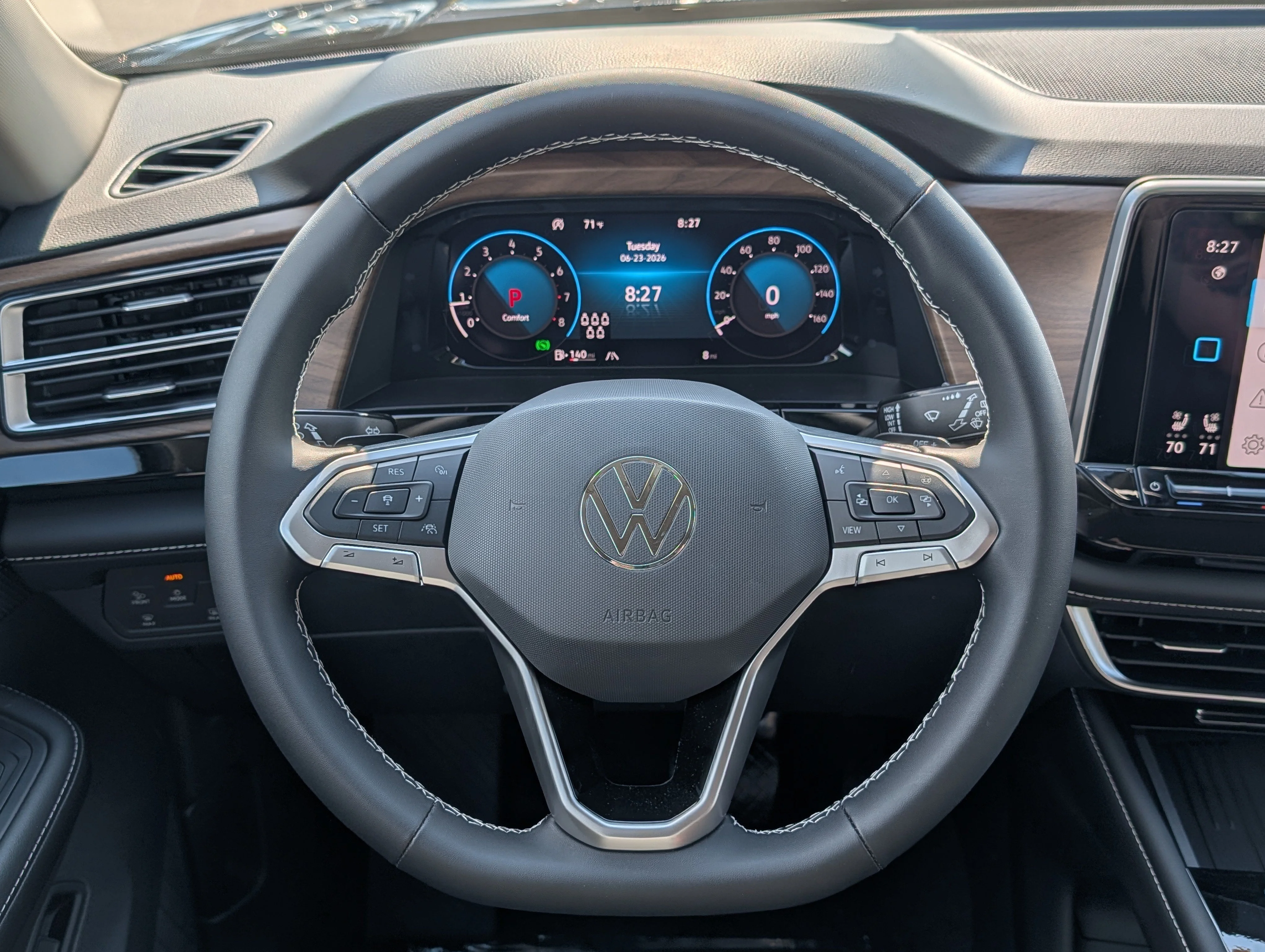 New 2026 Pure Gray Volkswagen 2.0T SE w/Technology image 8