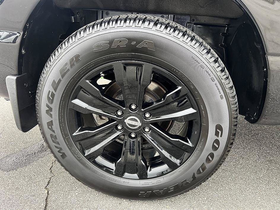 Used 2023 Super Black Nissan SV image 11