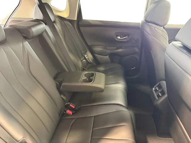 New 2026 Crystal Black Pearl Acura Base image 38
