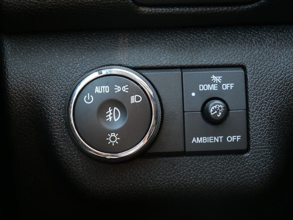 Used 2016 Red Chevrolet LT image 18