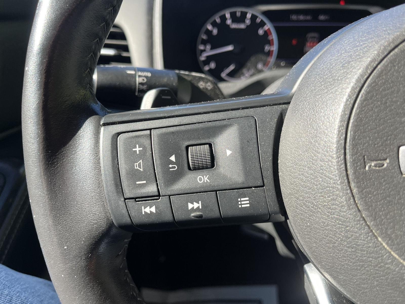 Used 2024 Scarlet Ember Tintcoat Nissan SV image 28