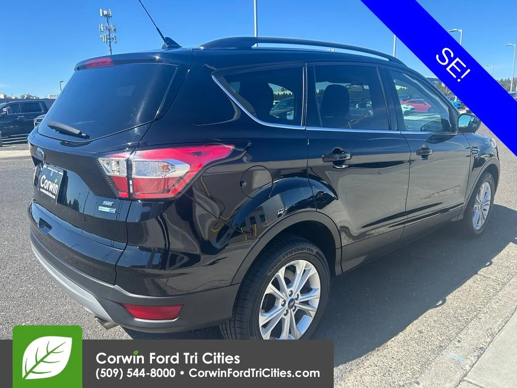 Used 2018 Black Ford SE image 4