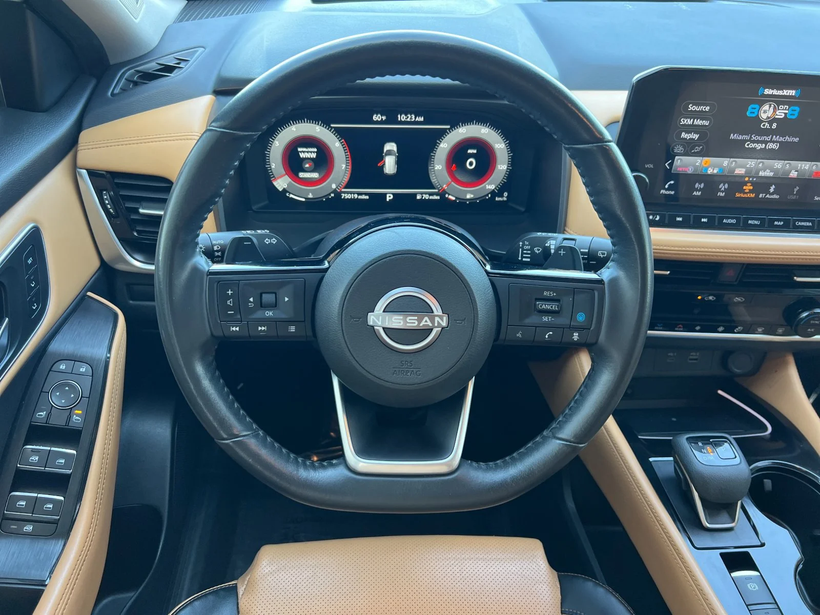 Used 2023 Pearl White Tricoat Nissan Platinum image 13
