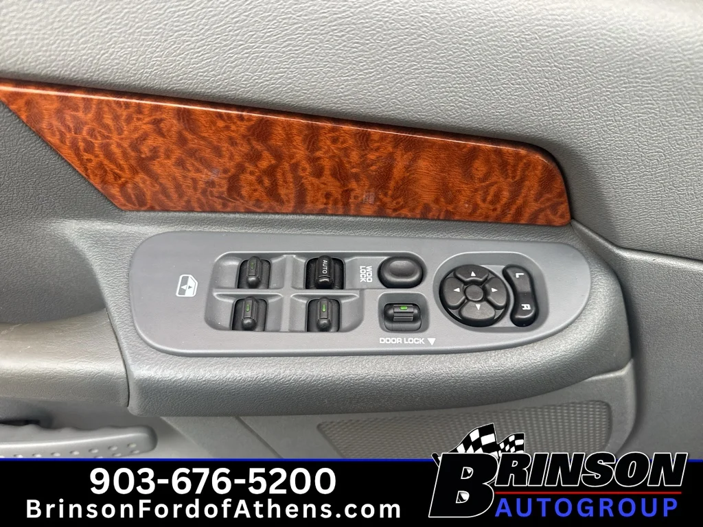 Used 2006 Inferno Red Crystal Pearlcoat Dodge Laramie image 16