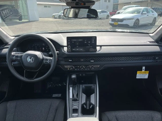 New 2026 Urban Gray Pearl Honda SE image 13