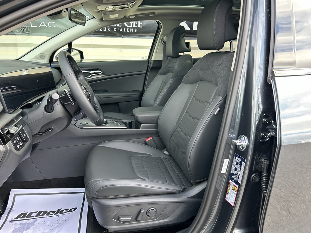 New 2026 Gravity Gray Kia SX Prestige image 11