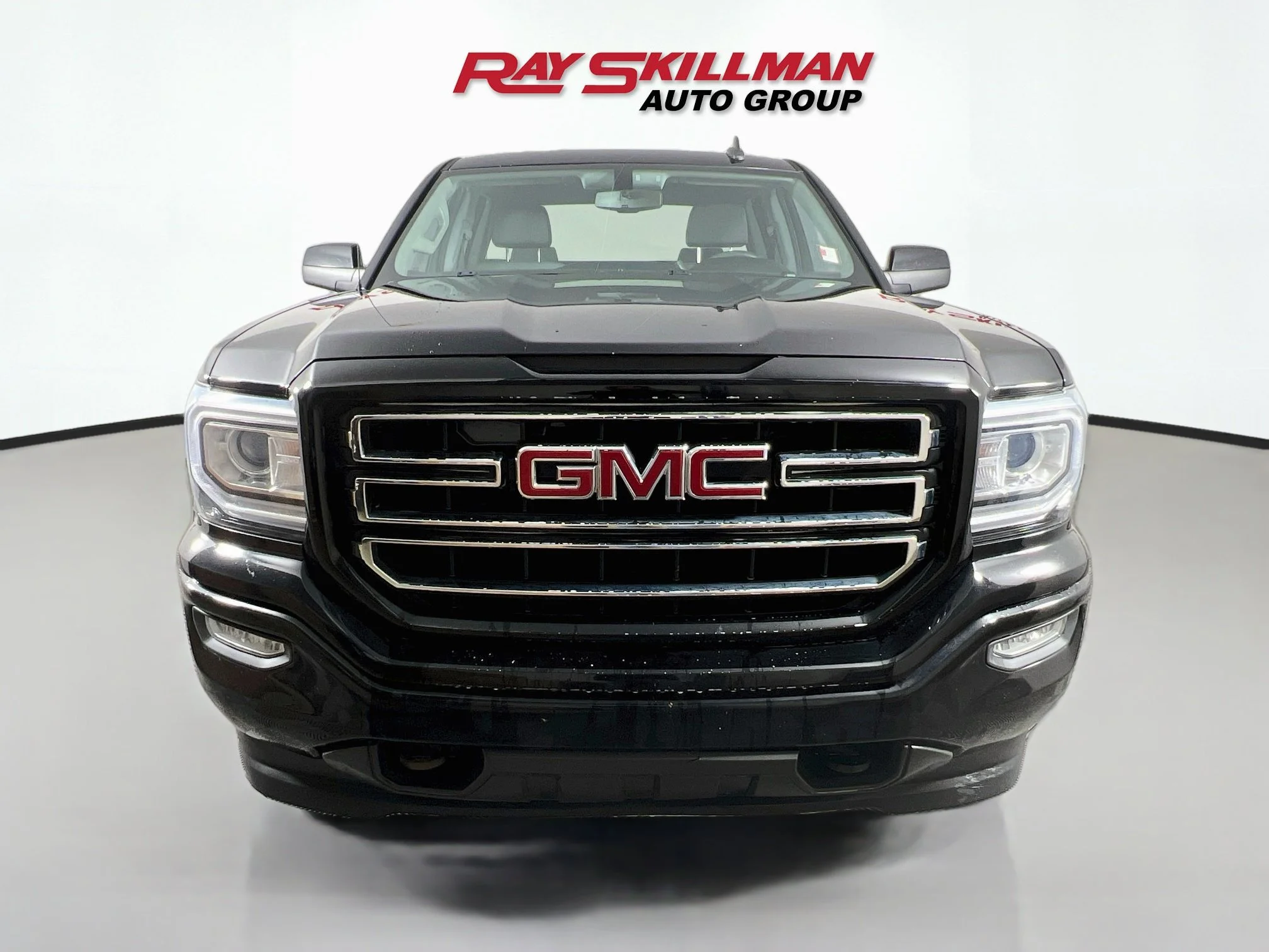 Used 2017 GMC Sierra 1500 Base with VIN 1GTR1LEH6HZ142333 for sale in New Whiteland, IN