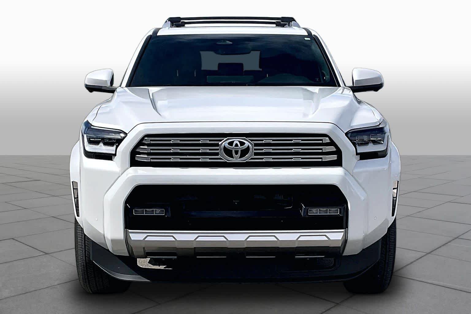 Used 2026 Wind Chill Pearl Toyota Limited image 4