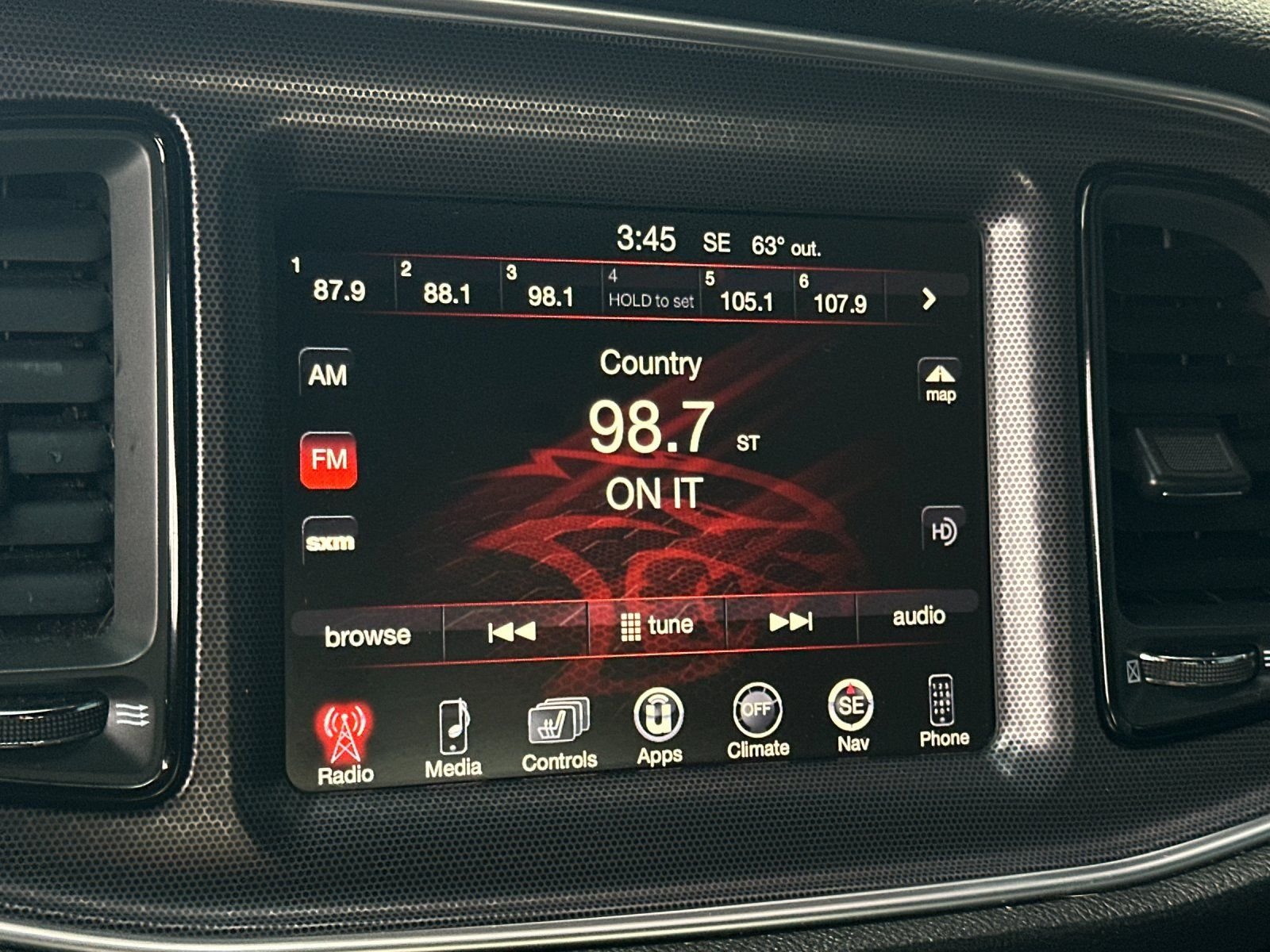 Used 2016 Go Mango Dodge SRT 392 image 14