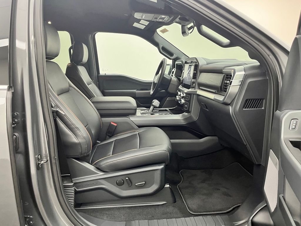 New 2026 Gray Ford Lariat image 32