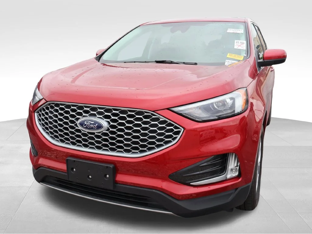 Used 2024 Red Metallic Ford SEL image 4