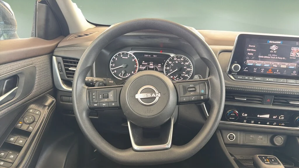 Certified Used 2023 Super Black Nissan SV image 9
