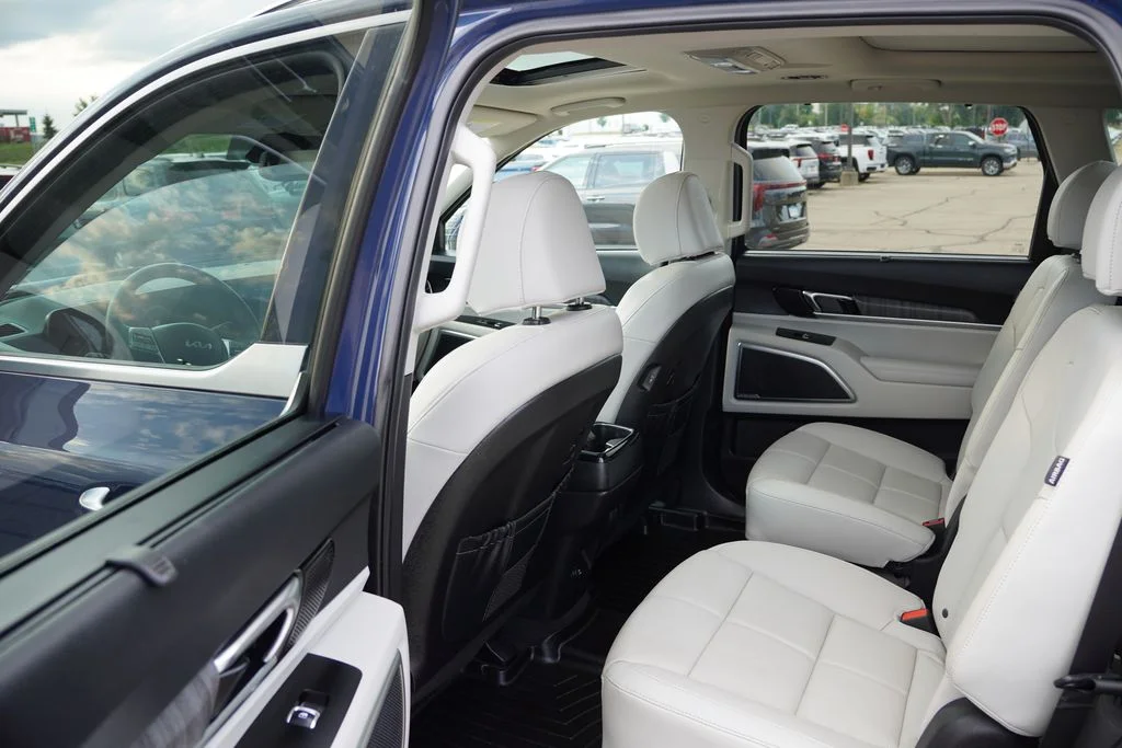 Certified Used 2024 Midnight Lake Blue Kia SX image 16