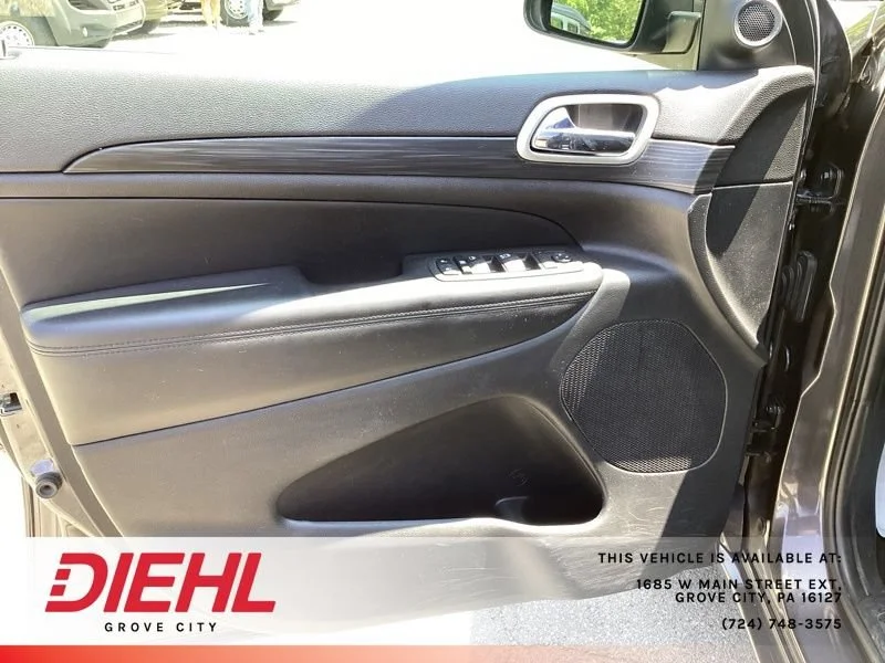 Used 2021 Gray Jeep Laredo X 4x4 image 20