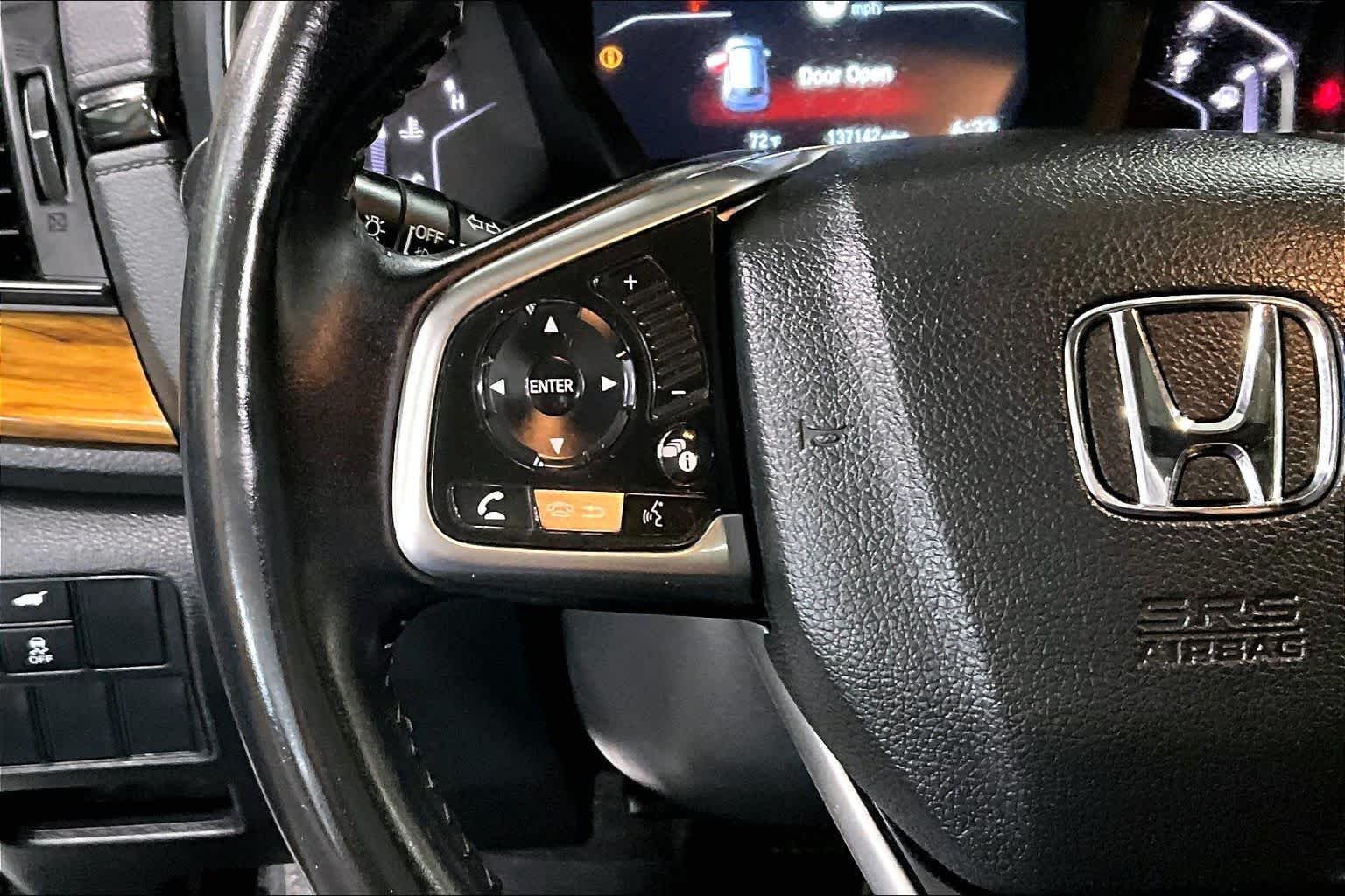 Used 2017 White Diamond Pearl Honda EX-L image 24