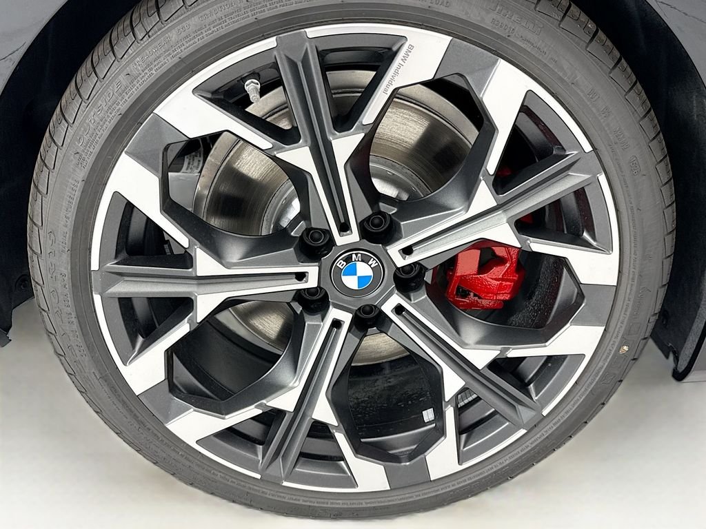 New 2027 Black Sapphire Metallic BMW 430i image 30