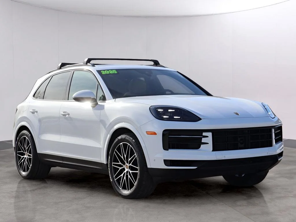 Used 2025 White Porsche  image 11