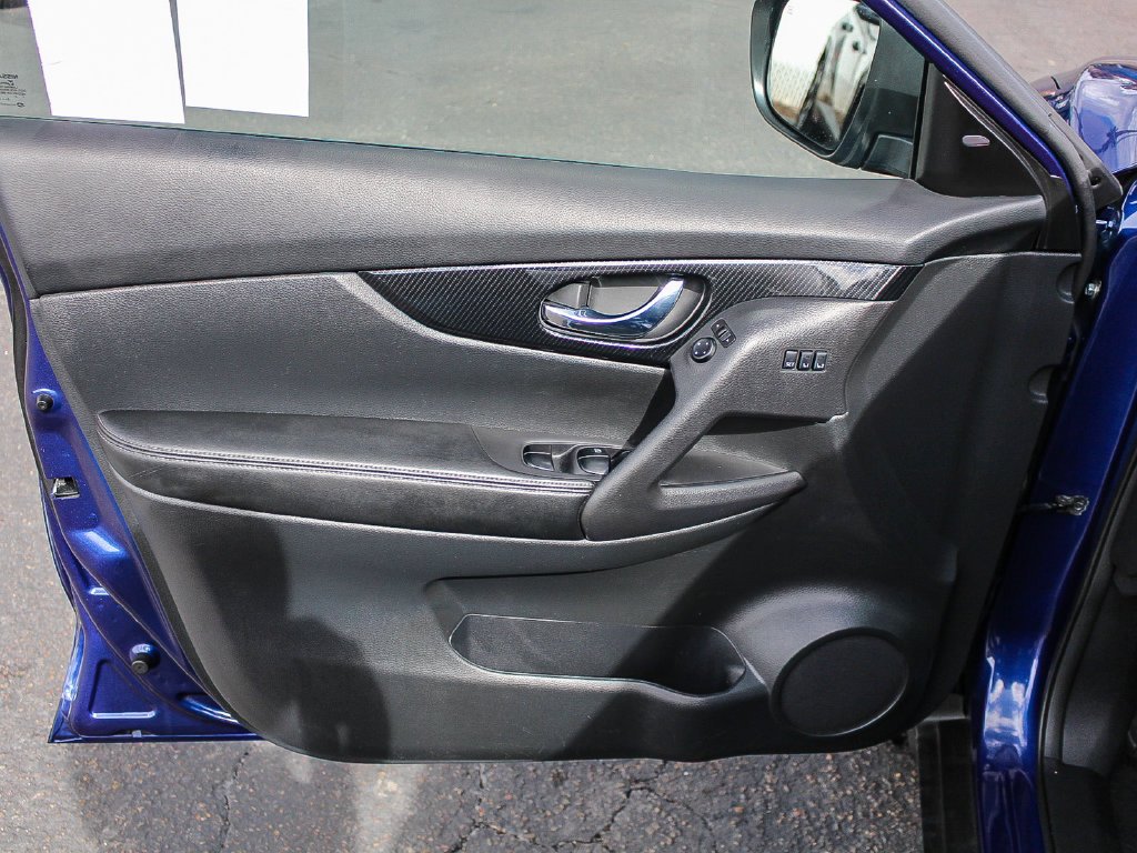 Used 2019 Blue Nissan Hybrid SL image 22