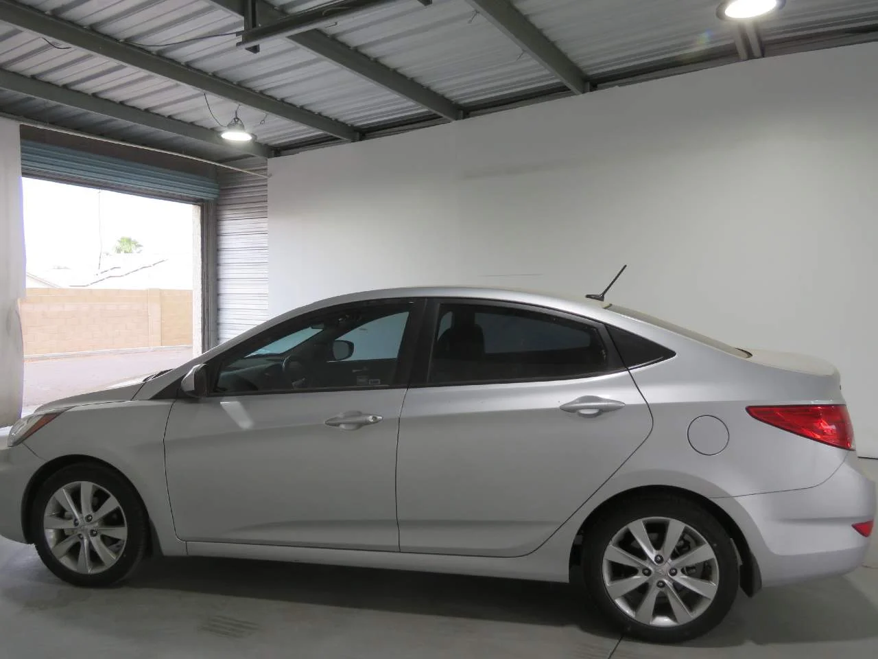 Used 2013 Ironman Silver Hyundai GLS image 8
