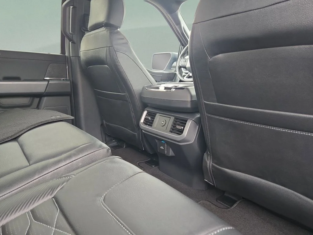 New 2025 Space White Metallic Ford XLT image 57