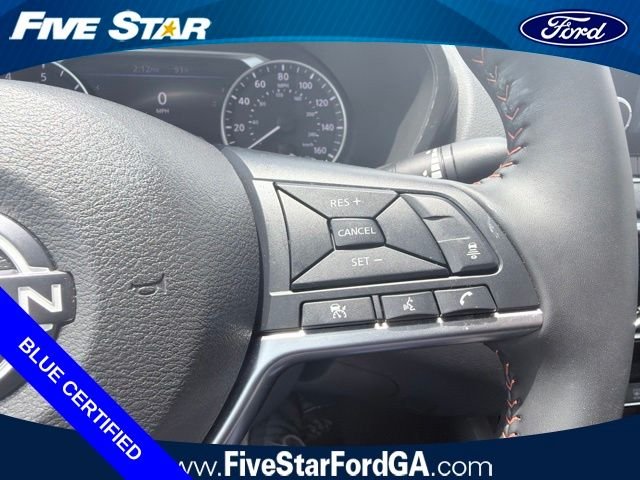 Used 2025 Aspen White Nissan SR image 17