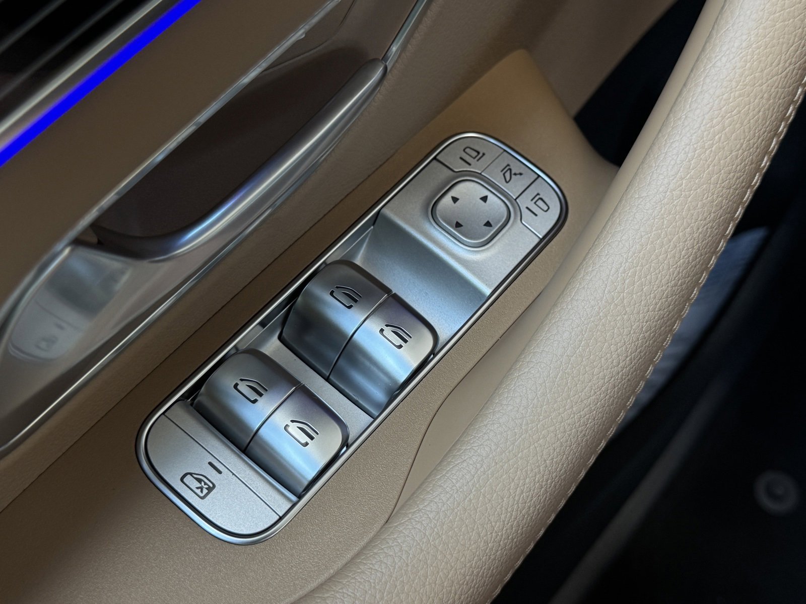 New 2026 Selenite Grey Metallic Mercedes-Benz GLE 450 image 44